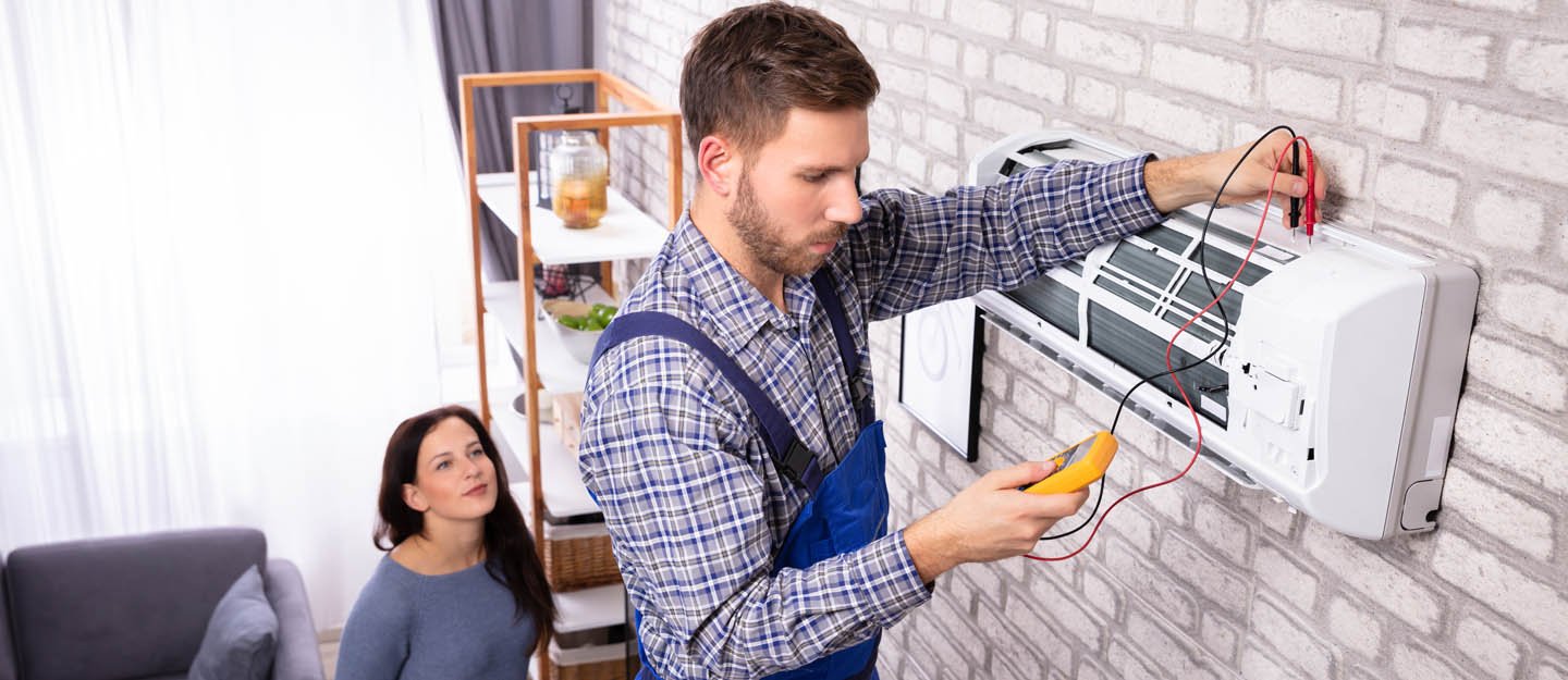 Expert AC Repair Technician at Work